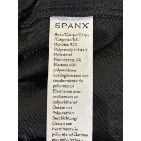 Spanx faux leather flared pants, minimalist, edgy, elevated basics, streetwear - Picture 4 of 4